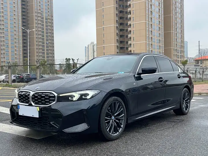 BMW 3 Series 2023, арт. CN-3714929 — фото 1
