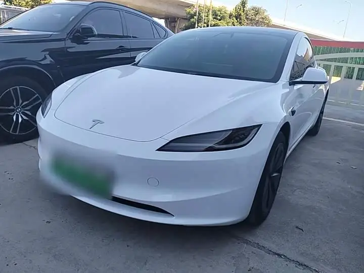 Tesla Model 3 2025, арт. CN-3715155 — фото 1
