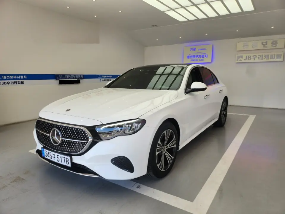 Mercedes-Benz E-Class 2024, арт. KR-3715592 — фото 1