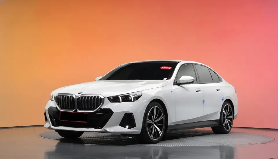 BMW 5 Series 2023, арт. KR-3715652 — фото 1