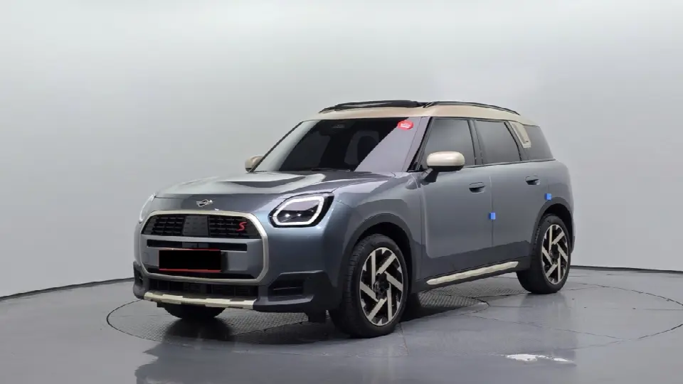 Mini Countryman 2024, арт. KR-3716047 — фото 1