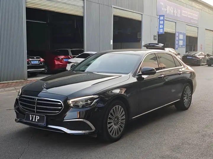 Mercedes-Benz E-Class 2022, арт. CN-3723009 — фото 1