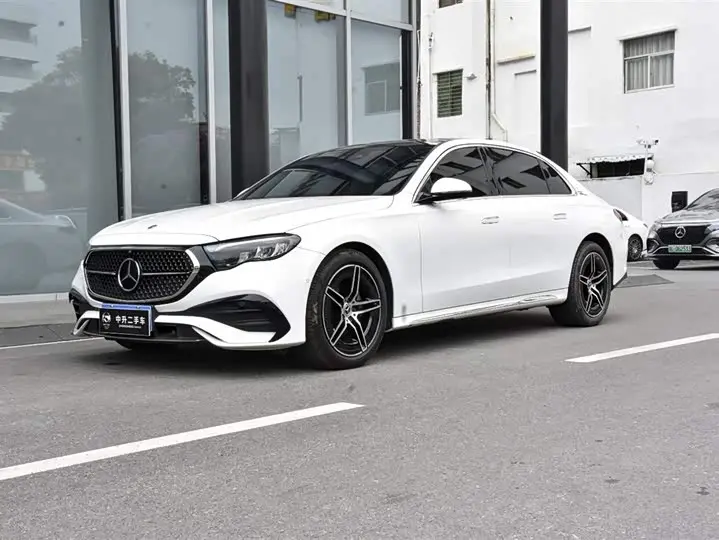 Mercedes-Benz E-Class 2024, арт. CN-3723257 — фото 1