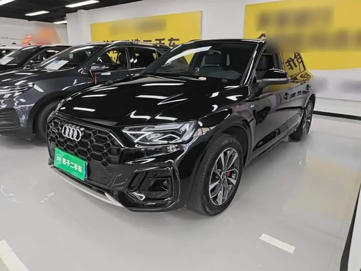 Audi Q5L 2024, арт. CN-3723912 — фото 1