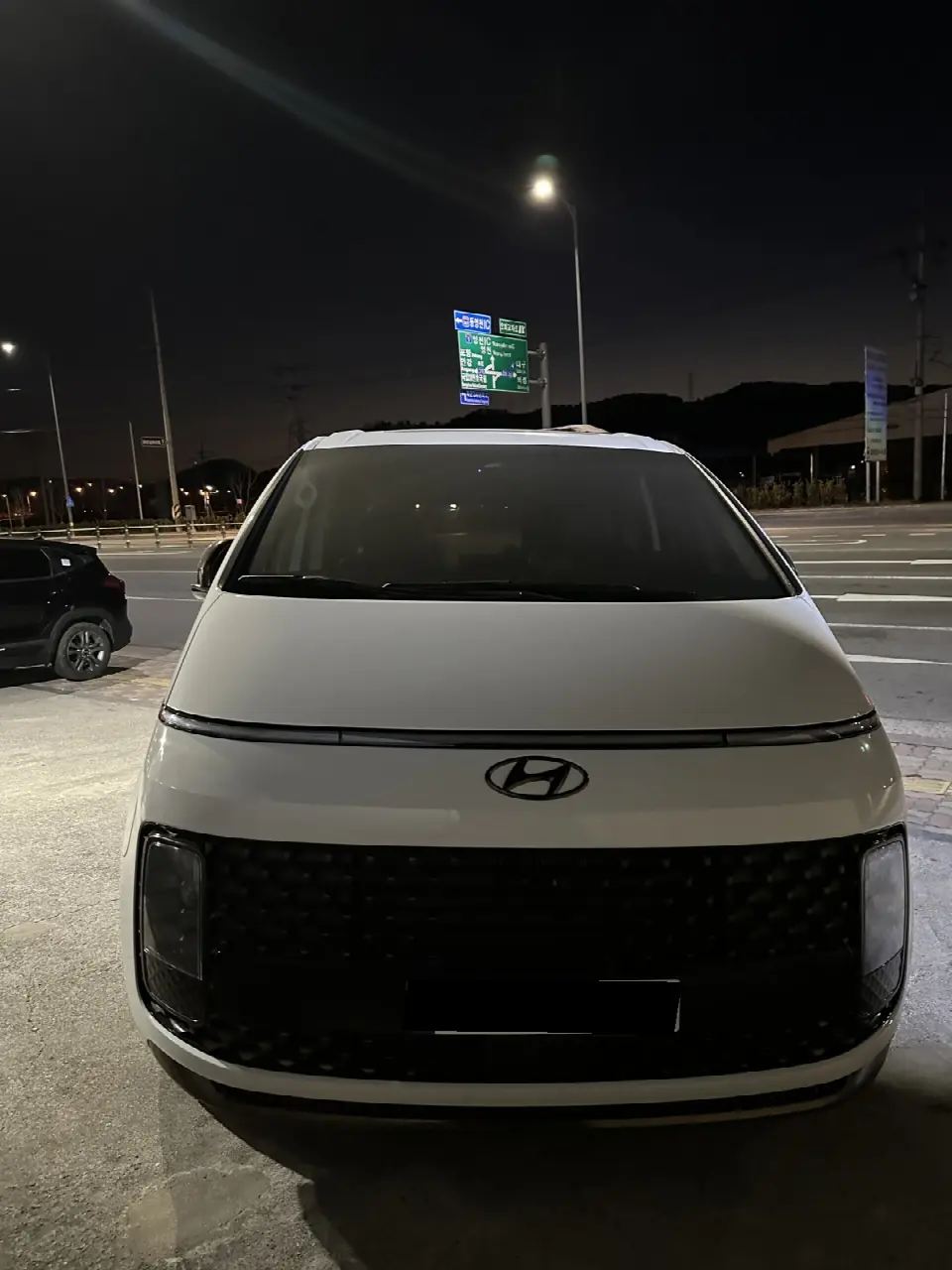 Hyundai Staria 2021, арт. KR-3729779 — фото 1