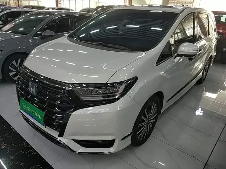 Honda Elysion 2022, арт. CN-3731635 — фото 1