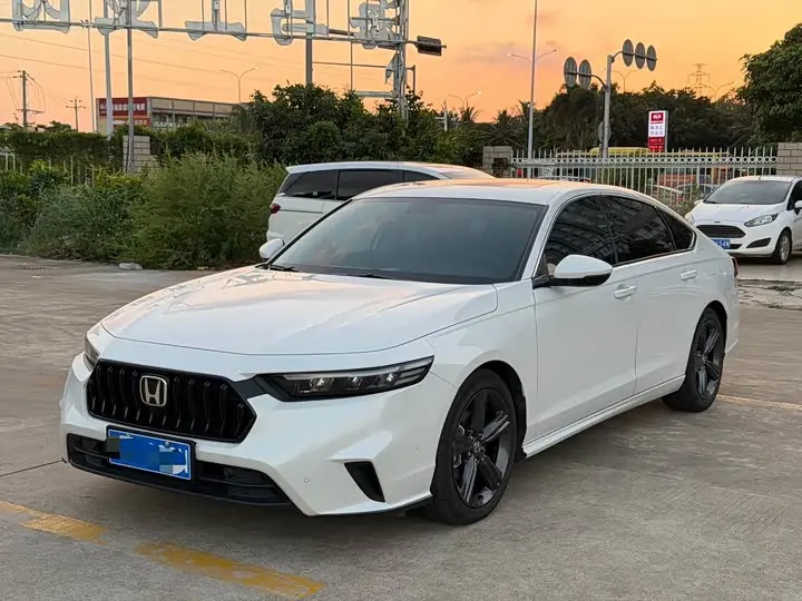 Honda Inspire 2023, арт. CN-3733292 — фото 1