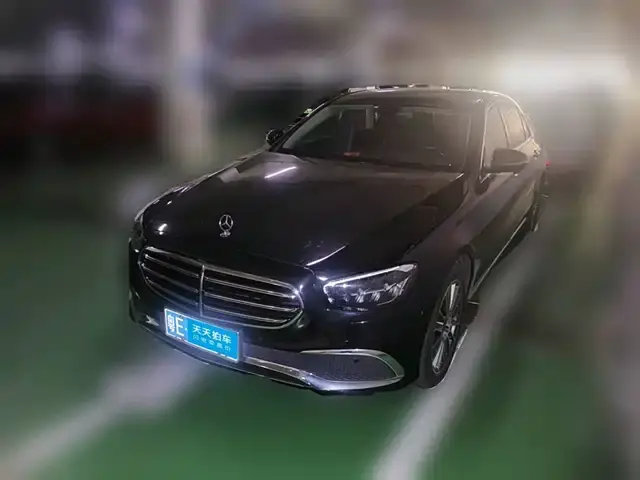 Mercedes-Benz E-Class 2023, арт. CN-3746884 — фото 1