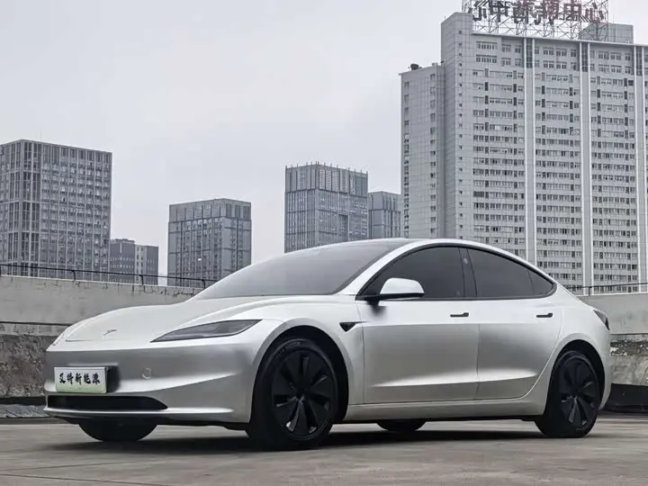 Tesla Model 3 2023, арт. CN-3746921 — фото 1