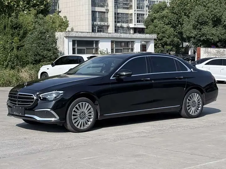 Mercedes-Benz E-Class 2022, арт. CN-3747203 — фото 1
