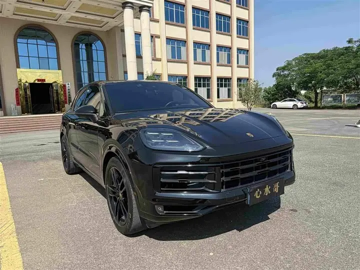 Porsche Cayenne 2024, арт. CN-3747326 — фото 1