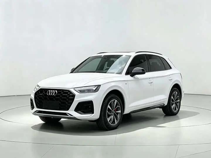 Audi Q5L 2024, арт. CN-3756412 — фото 1