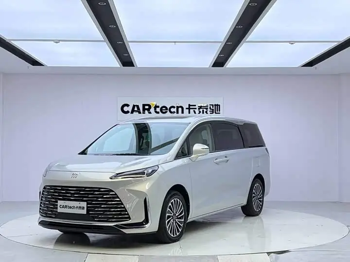 Buick GL8 Hybrid 2025, арт. CN-3769790 — фото 1