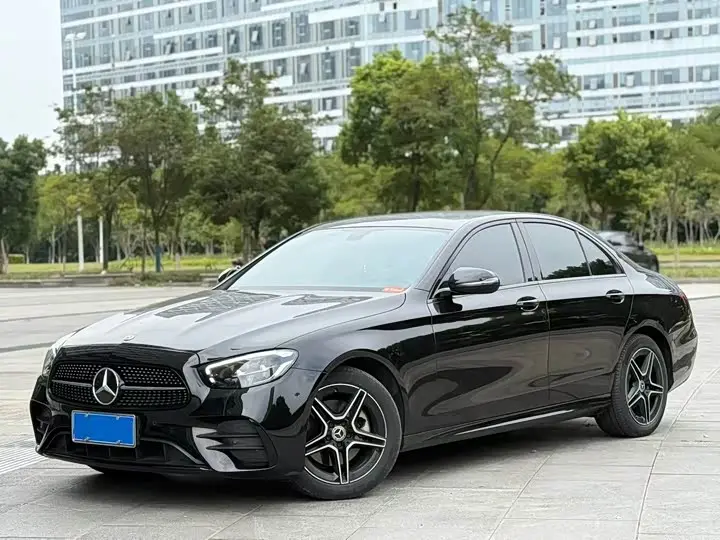 Mercedes-Benz E-Class 2023, фото из объявления