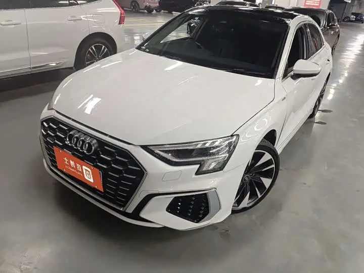 Audi A3 2024, арт. CN-3790335 — фото 1