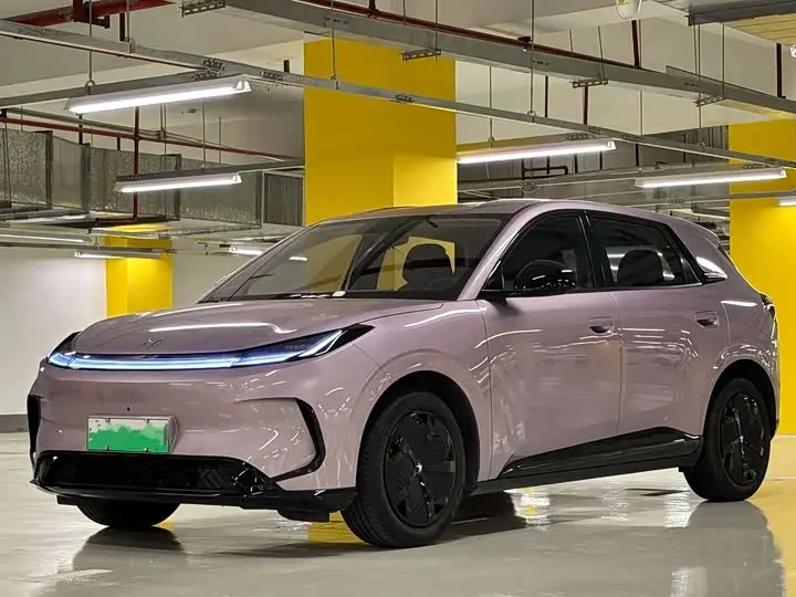 BAIC Arcfox T1 2025, фото из объявления