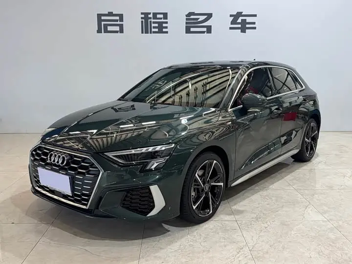 Audi A3 2023, арт. CN-3799598 — фото 1