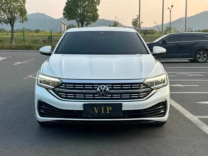 Volkswagen Sagitar L 2025, арт. CN-3800096 — фото 1