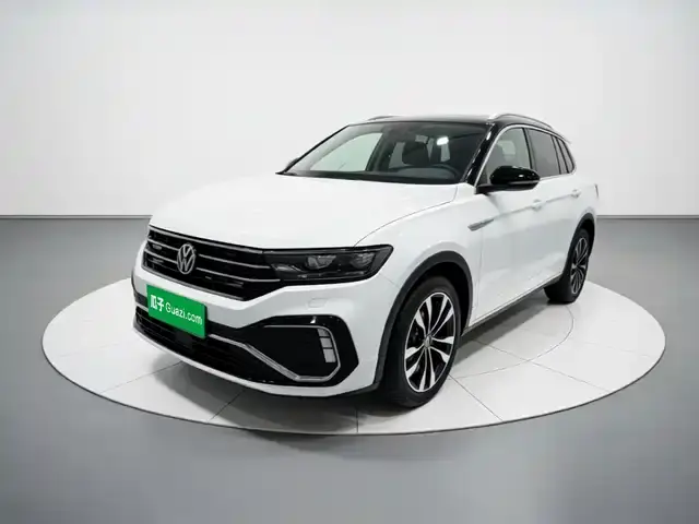 Volkswagen T-Roc 2022, арт. CN-3833222 — фото 1