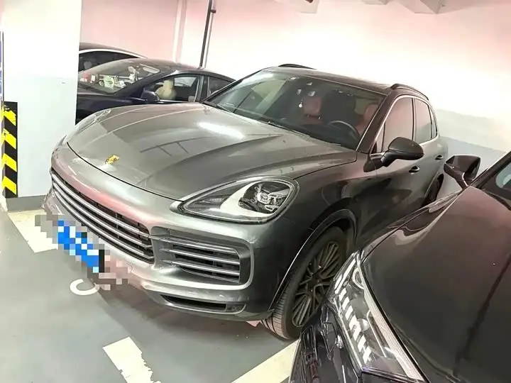 Porsche Cayenne 2019, арт. CN-3848751 — фото 1