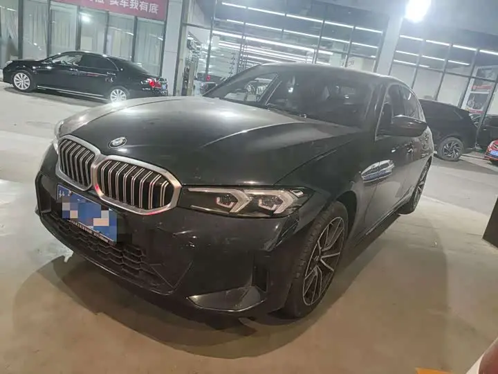 BMW 3 Series 2024, арт. CN-3849117 — фото 1