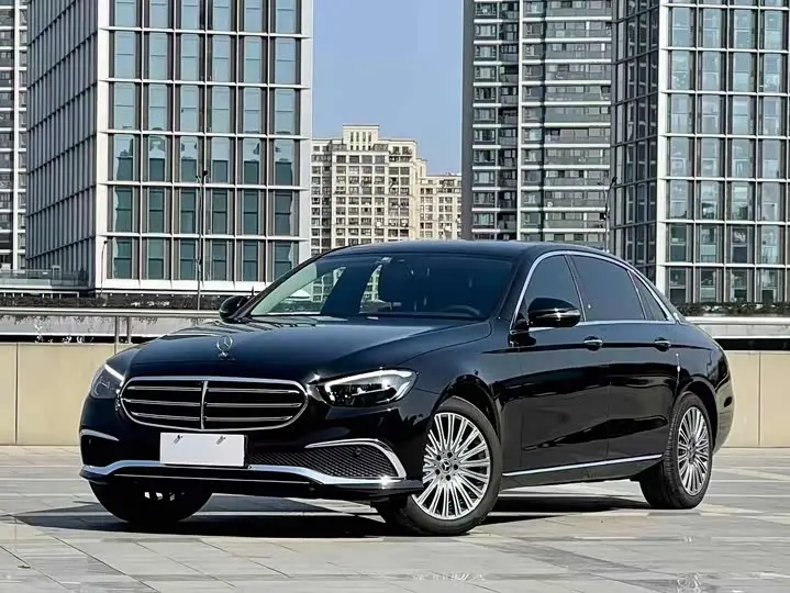 Mercedes-Benz E-Class 2023, арт. CN-3855428 — фото 1