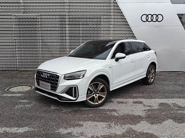 Audi Q2L 2024, арт. CN-3856935 — фото 1