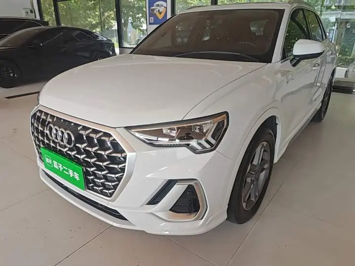 Audi Q3 2024, арт. CN-3889612 — фото 1