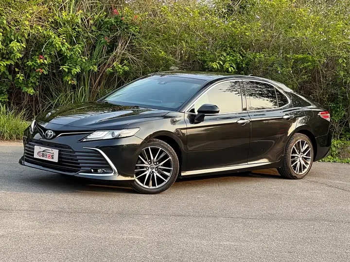 Toyota Camry 2021, арт. CN-736018 — фото 1